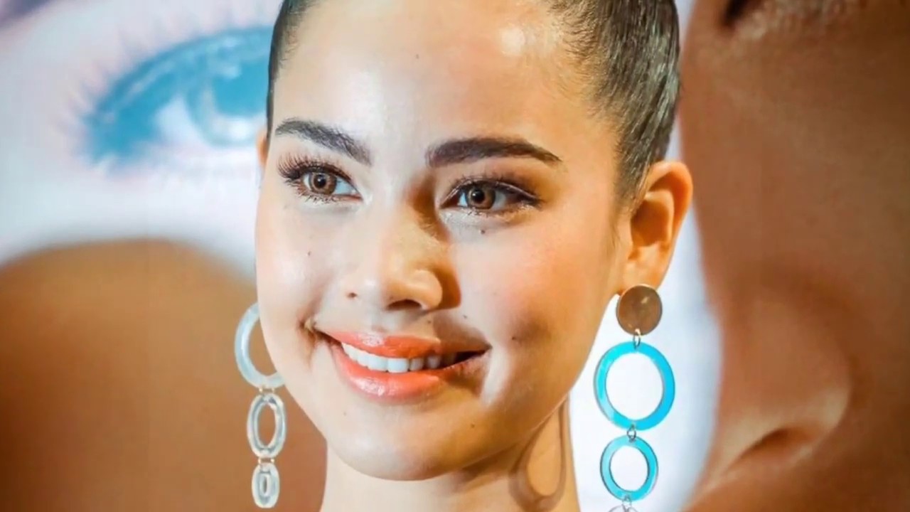 28 /01/2019 Yaya's attend Fresh Look Color Contact Lenses Presenter Launching