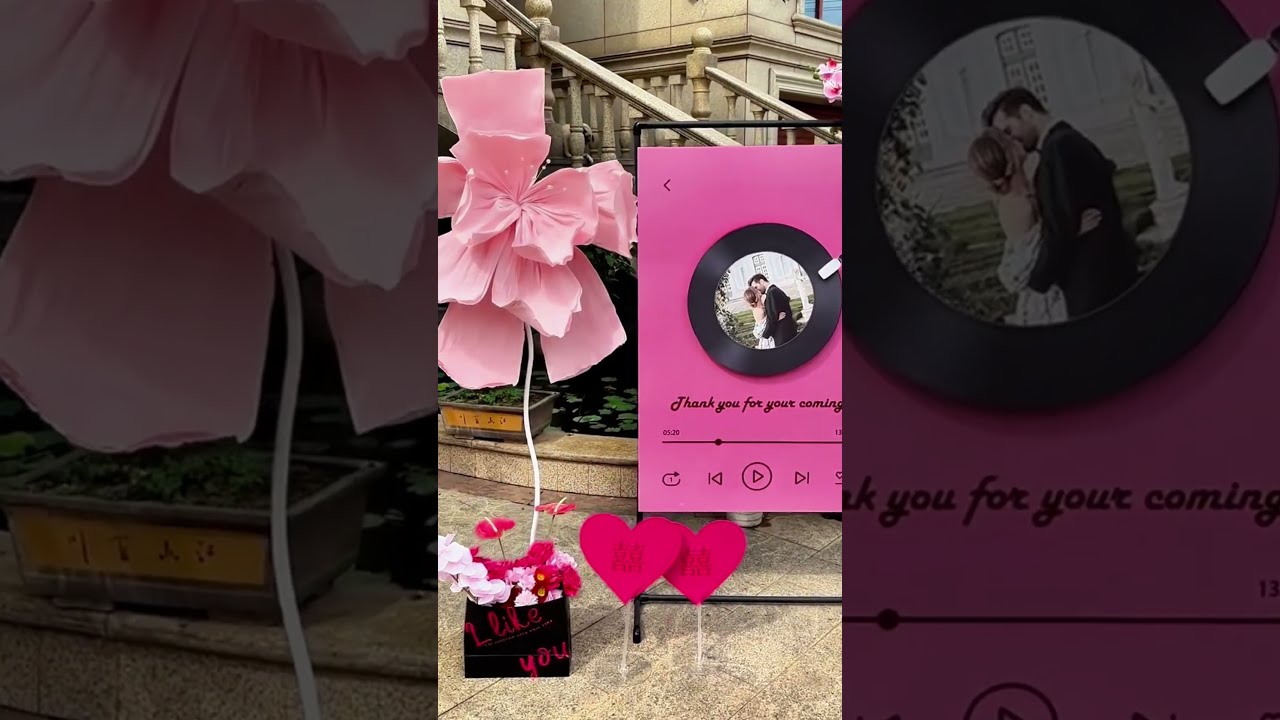 Creative Wedding Welcome Board Vinyl Record Style
