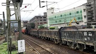 7502次E304單電頭+特殊次迴CK124蒸氣火車特殊蒸氣火車貨列在瑞芳站內調車,和4177次經由宜蘭線開往樹林的EMU547+EMU542區間車