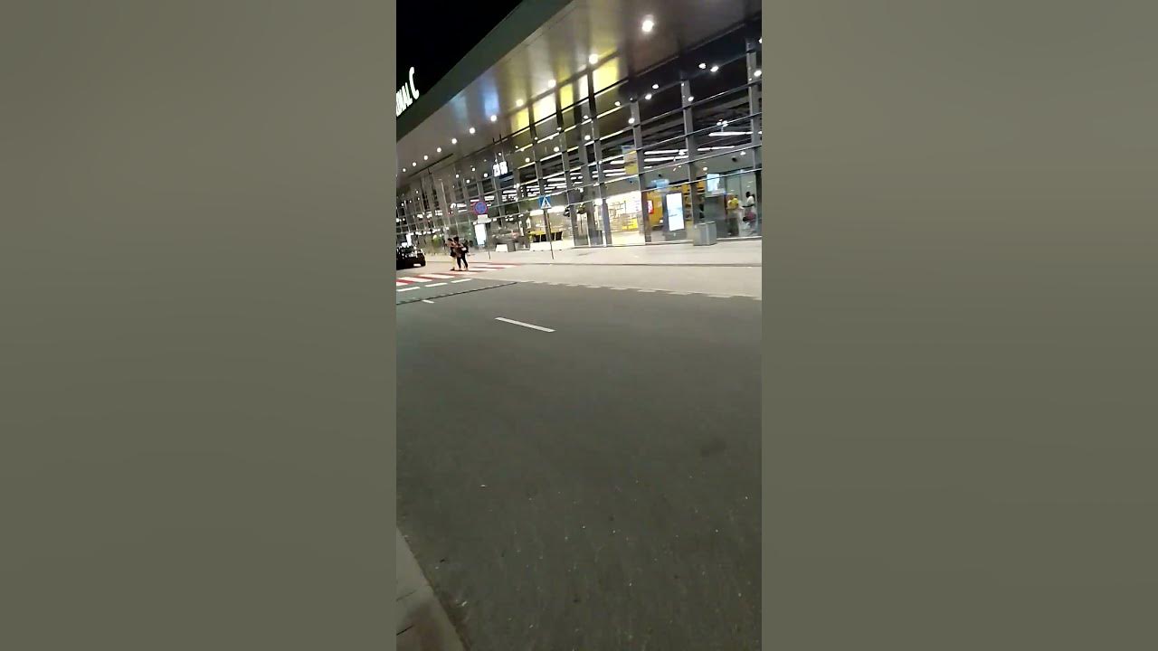 aeropuerto Katowice/lotnisko Katowice/Poland #music #calmdown #musica