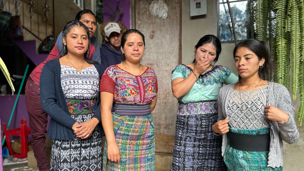 Las Primas Le Tienen Envidia a la Nueva