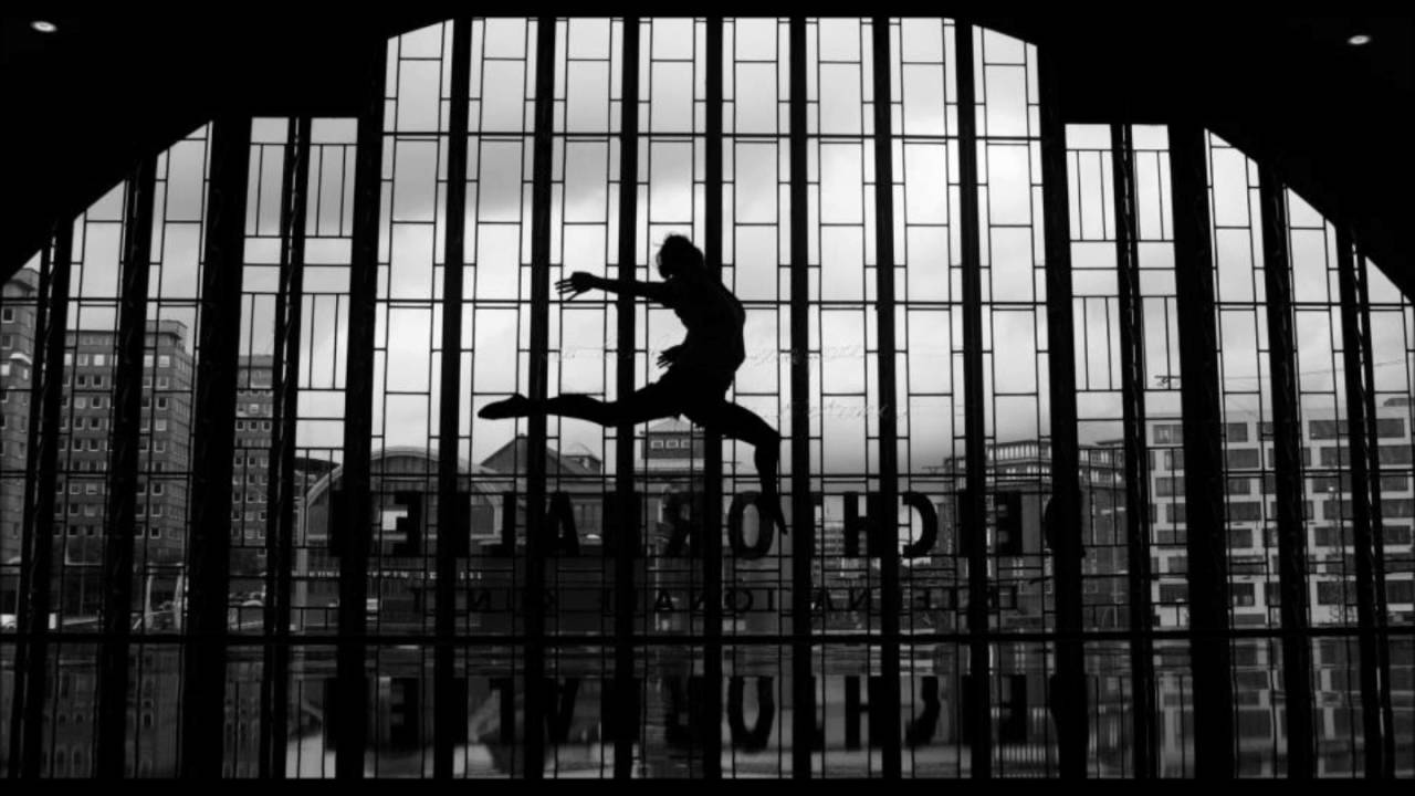 Hoch - mic association