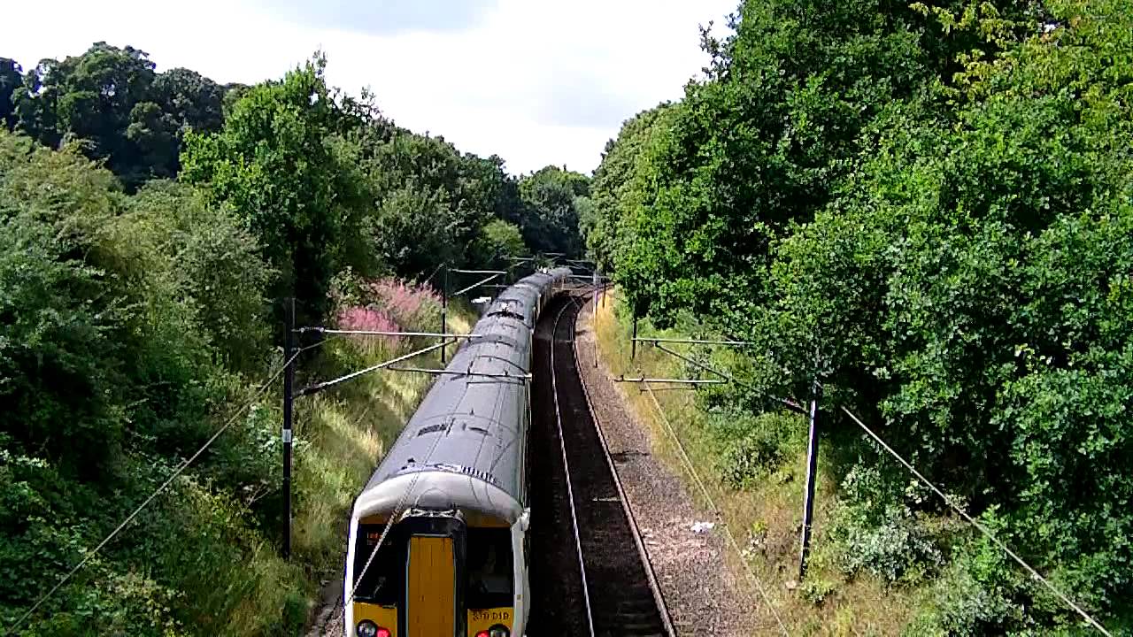 379xxx/379019 2H25 1104 Cambridge to London Liverpool St Stansted