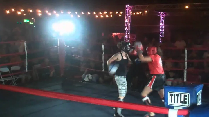 Andrea Vallejo vs. Crystal Smith
