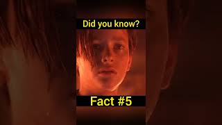 Celebrity Did you know that Linda Hamilton’s identical twin sister... Profile