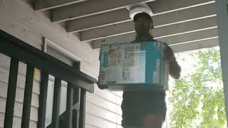 How Amazon workers treat same day deliveries