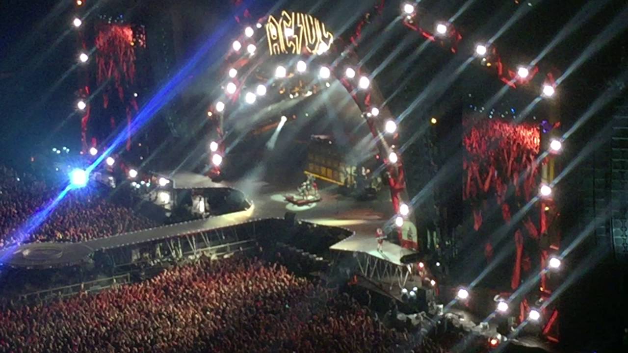 AC/DC 2016 Seveille Spain - High Voltage Rock n Roll live - YouTube