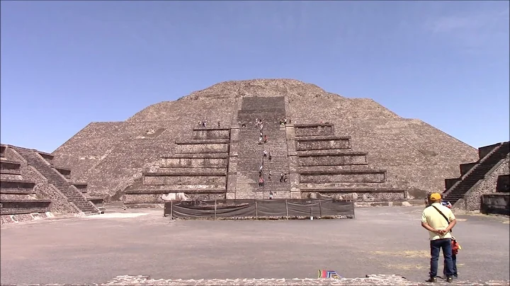 Massive Ancient Pyramidal Complex Of Teotihuacan I...
