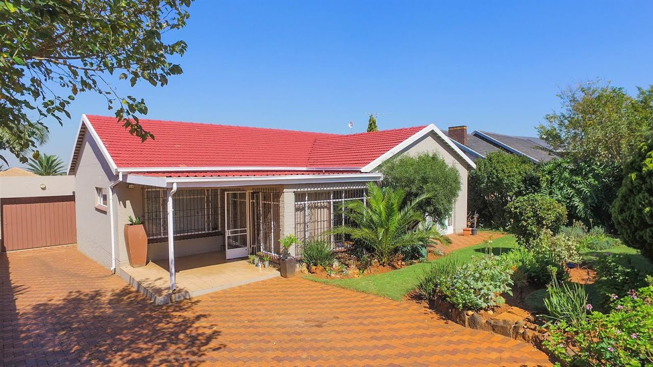 4 Bedroom House for sale in Gauteng East Rand Germiston Dawnview