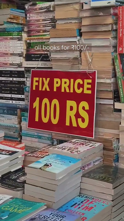 all books at ₹100 only?!? #mumbaishopping #mumbaimarket #markets