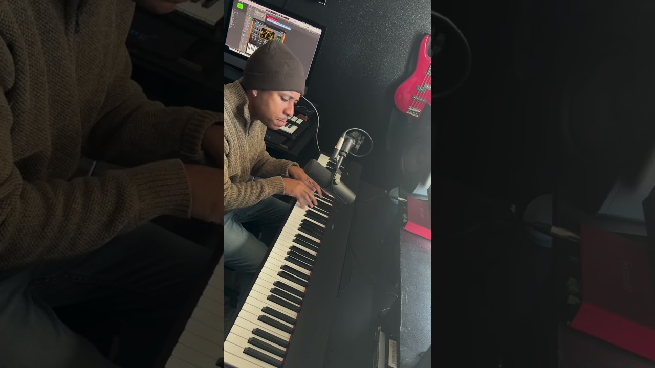 Be Glorified! 🎹 #Rhodes #PeculiarSoundsV2