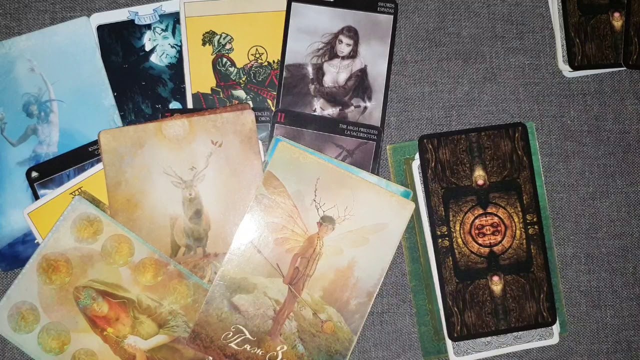 КАК ТЕБЯ ВИДЯТ МУЖЧИНЫ И ЖЕНЩИНЫ? 😍🧐😈💌🔥 ТАРО