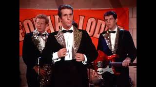 洋楽 Caladh Nua. Happy Days Amazon.co.jp: Happy Days: ミュージック