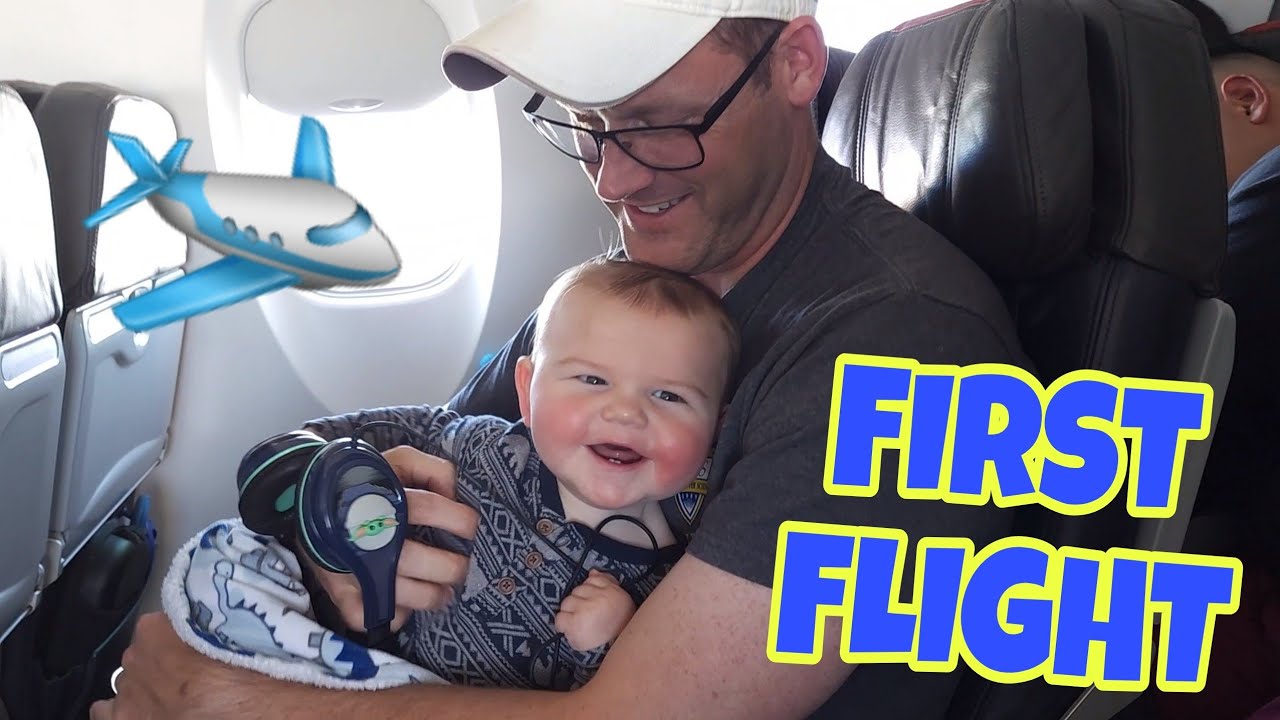 OUR TRIP HOME TO TEXAS - BABY'S FIRST FLIGHT!!! 🛩😊