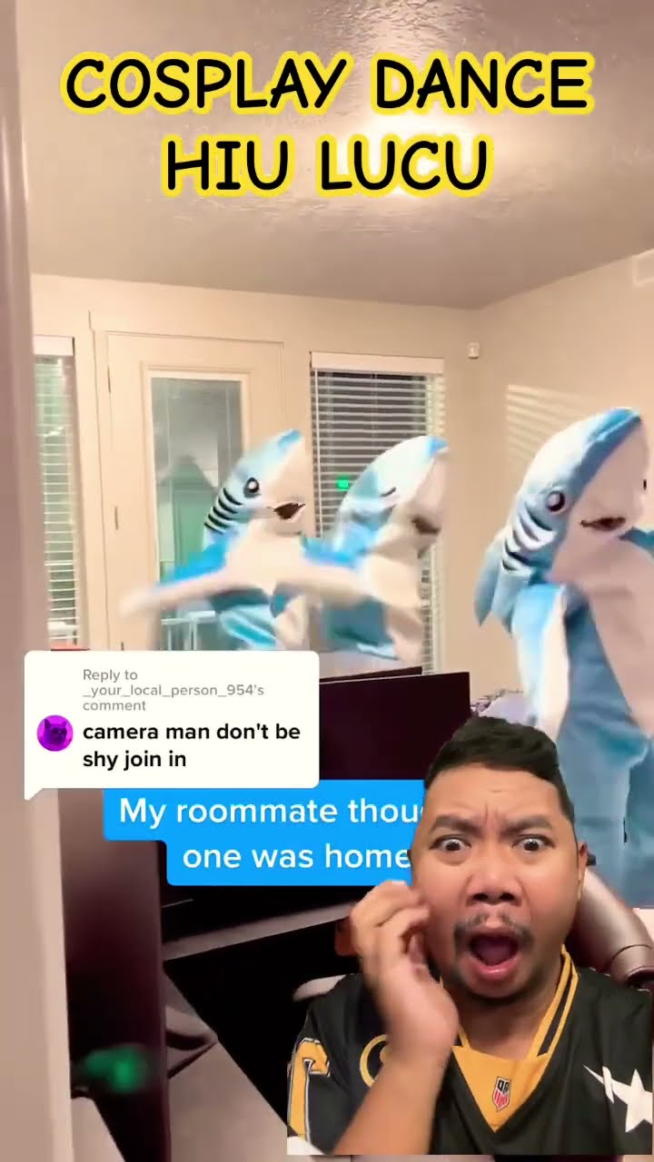 COSPLAY BAJU HIU SAMBIL NGEDANCE!!!?? #funny #shark #dance #fun #comedy #satisfying