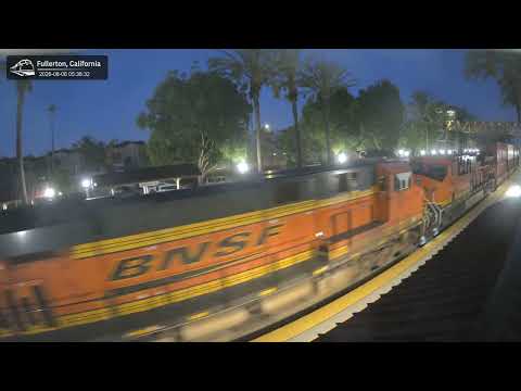 BNSF Intermodal Freight Train Passing Fullerton Station, CA | 08/06/2026