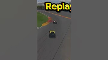 (Almost) avoiding crashes in iRacing 😔 #f1 #iracing #shorts