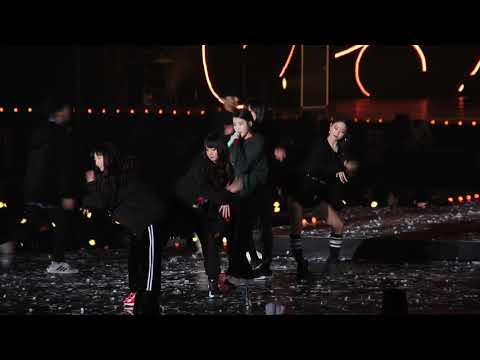 (2018.11.18) 아이유 콘서트 'dlwlrma' 앵앵콜 "레옹"