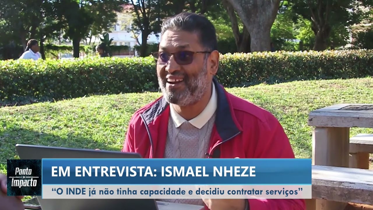 LIVRO ESCOLAR CONTENDO ERROS