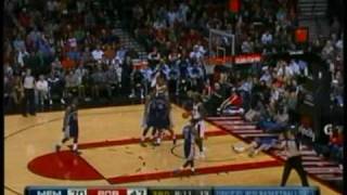 Greg Oden Offensive Foul on Marc Gasol (Flop)
