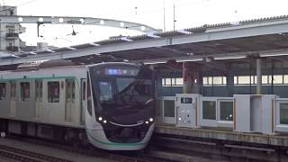 各駅停車押上行きの東急2020系2124F