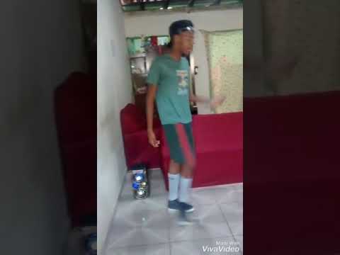 EU SOU P7 - MC Rafa 22 e MC GW - Arrasta buceta na pista (DJ P7