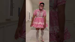 Sissy diaper boy takes a stroll