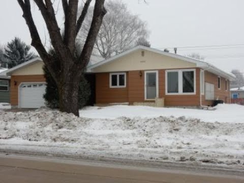 1803 20th St S, Grand Forks, ND home video tour