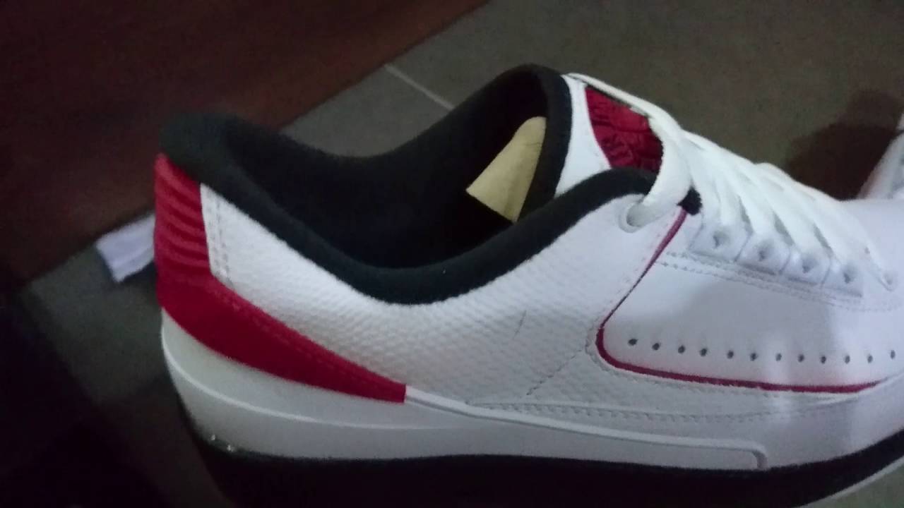 AIR JORDAN 2 RETRO LOW CHICAGO 2016 (UNBOXING) - YouTube