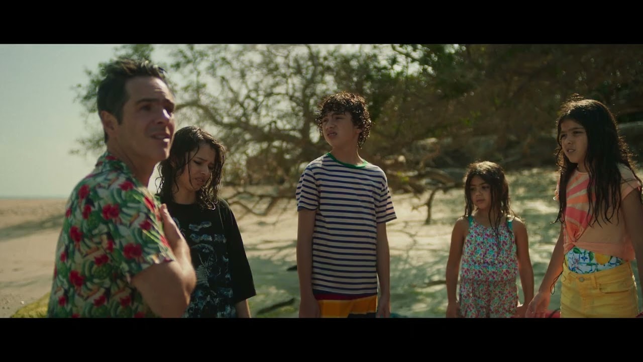 Familia a la Deriva | Tráiler Oficial | Cinemex