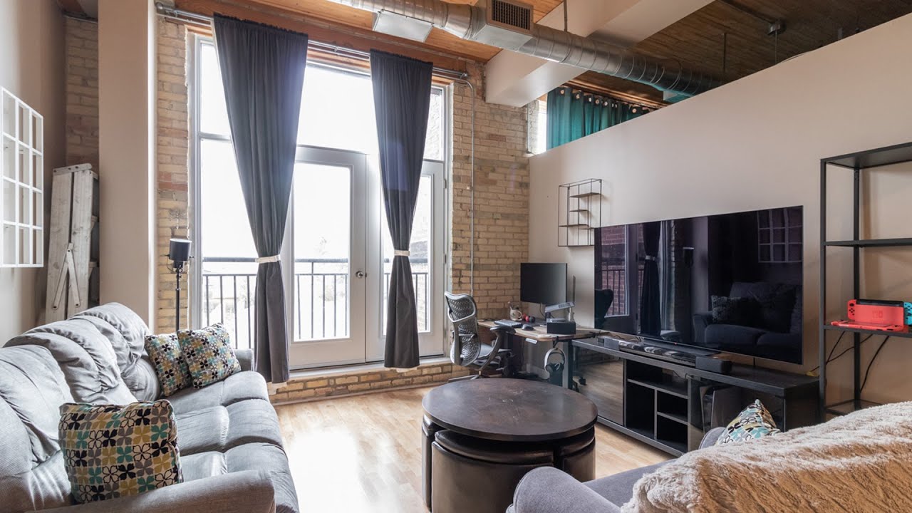 Suite 305 - Mansion Lofts Tour // Kitchener, Ontario