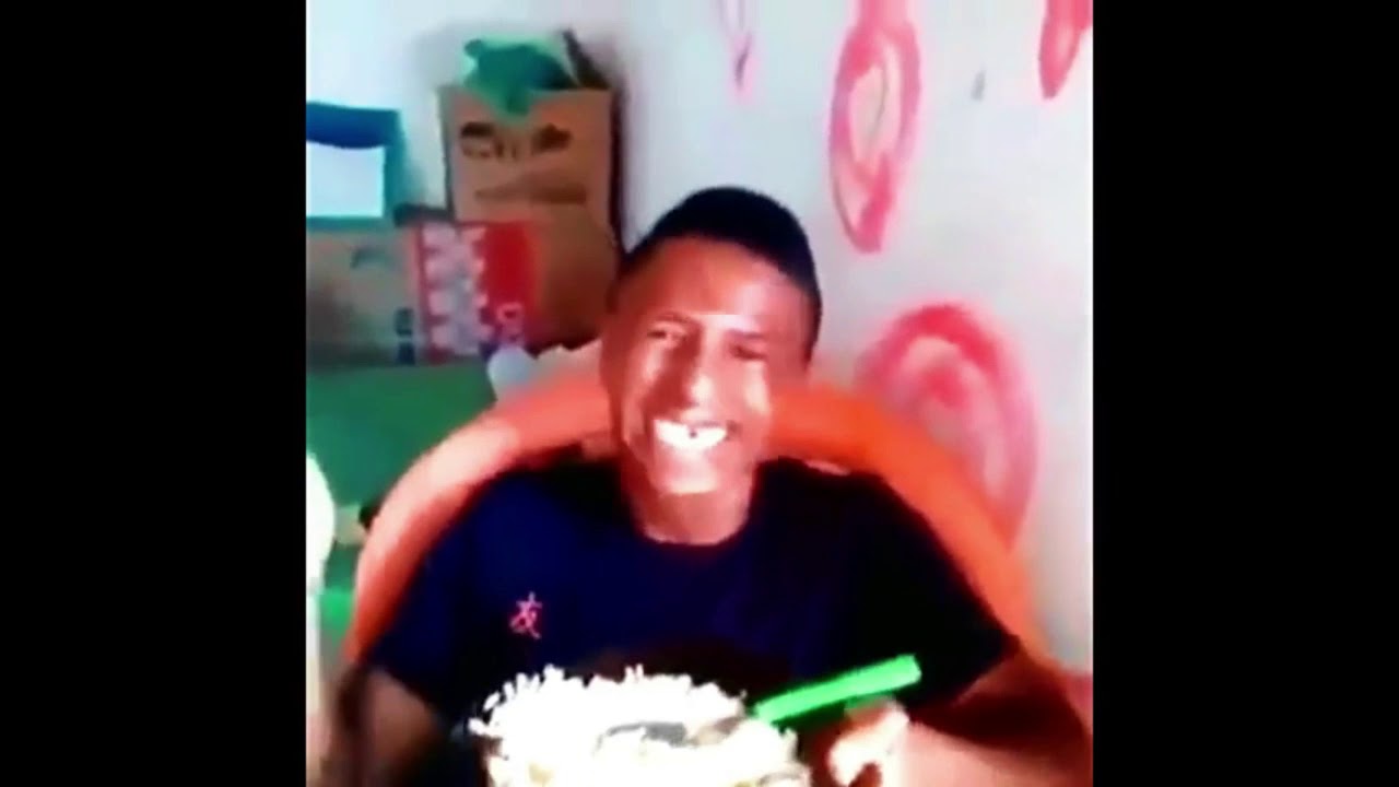 kumpulan org ketawa lucu banget 