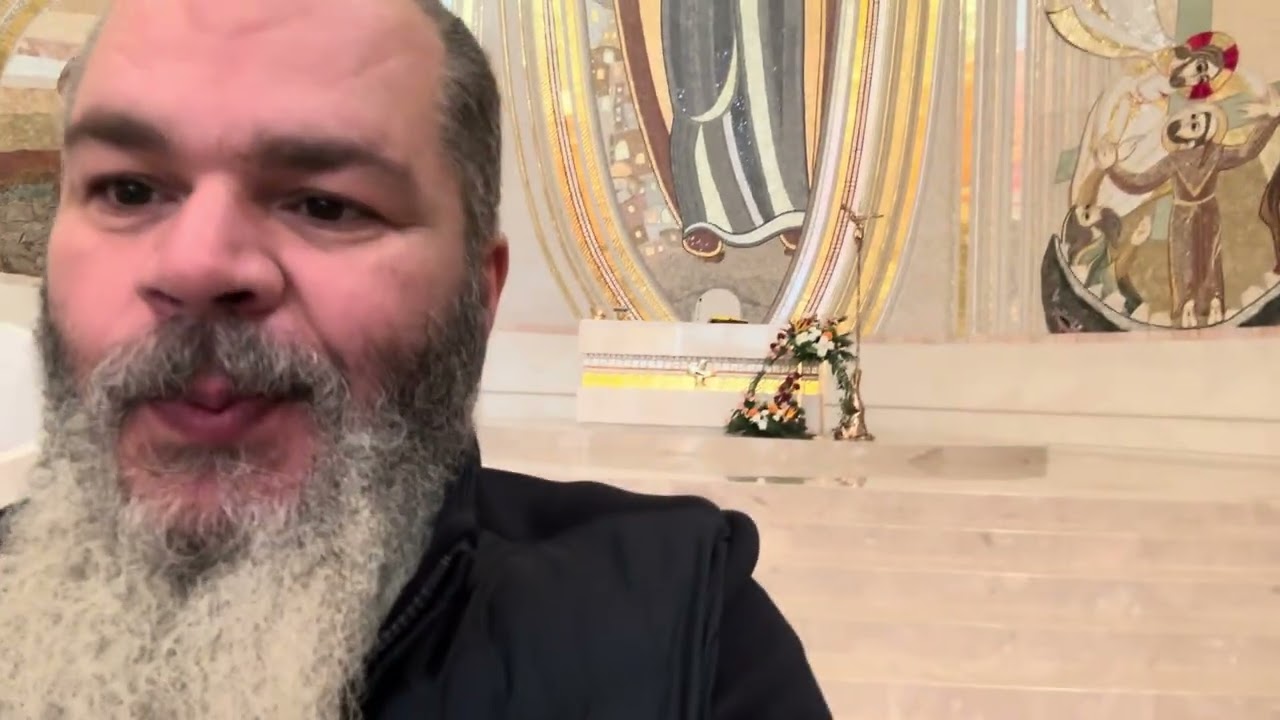 🇧🇦قمت بزيارة الكنيسة الكاثوليكية في موستار هنا في البوسنة والهرسك 