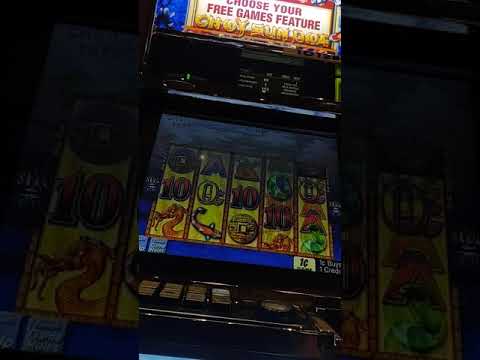 Queensryche " Queen of the reich " Thunder valley casino Lincoln CA 7-29-16