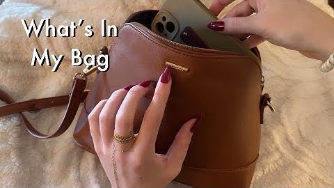 ASMR What’s In My Bag! Tapping & Scratching Through My Daily Bagᵕ̈ No Talking