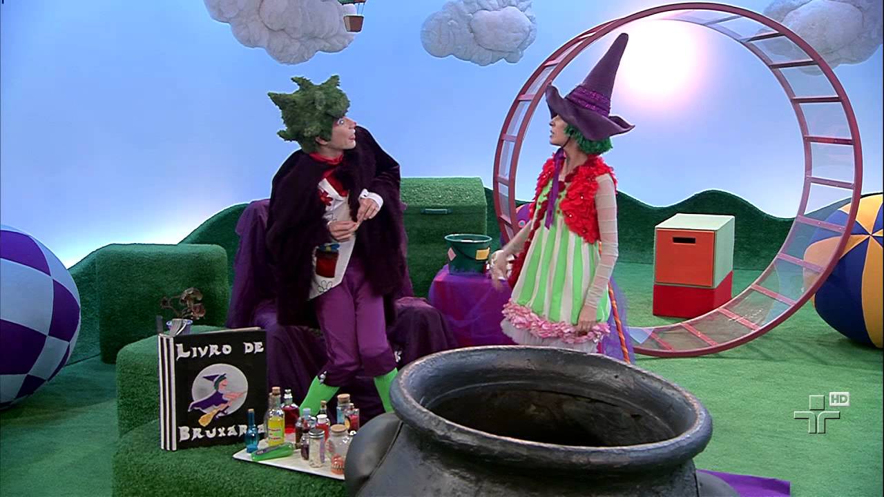 Bruxoteia e Corcovico: Copa do Mundo - Quintal da Cultura - 14/03/14