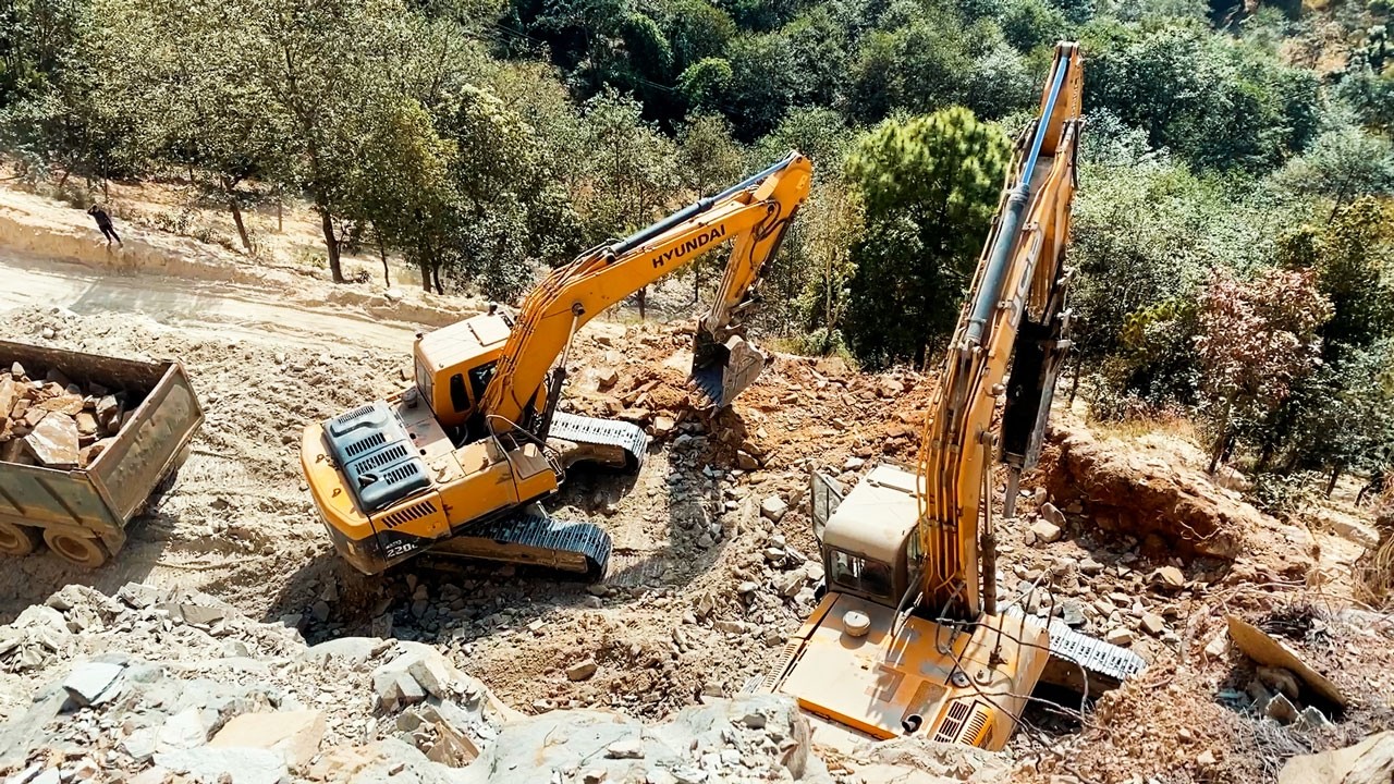 Extreme Excavator Rock Cutting on Mountain Road | Amazing Construction & Dump Truck Loading Skills