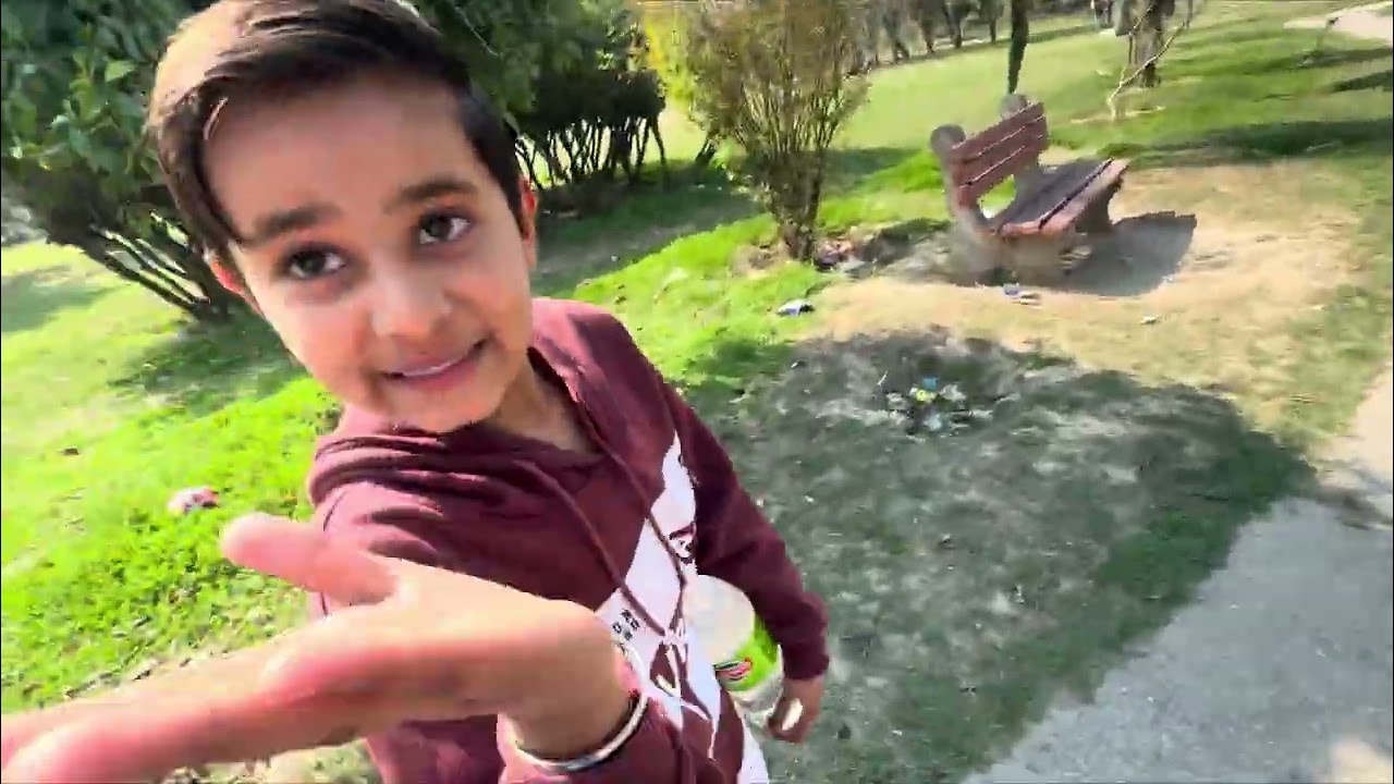 Aaj gaye Devilal park 😍 ye kha chad gya Daksh 😨