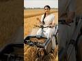 गांव की बेटी ने चला दी स्मार्ट मशीन! 🚜 बिना मेहनत खेत की कटाई 😱 #Shorts #Ai #aicareers #farming