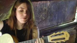 Emma Ruth Rundle- The Color (Live In The Oregon Woods) chords