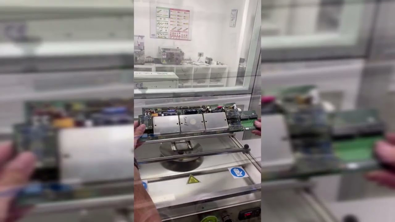 STAZIONE SALDANTE / SOLDERING STATION - SOLDERWAVE