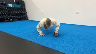 Offset Push Up