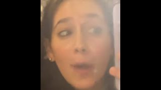 Girl Freaks Out When She Discovers She Has Double Uvula At The Back Of Her Throat