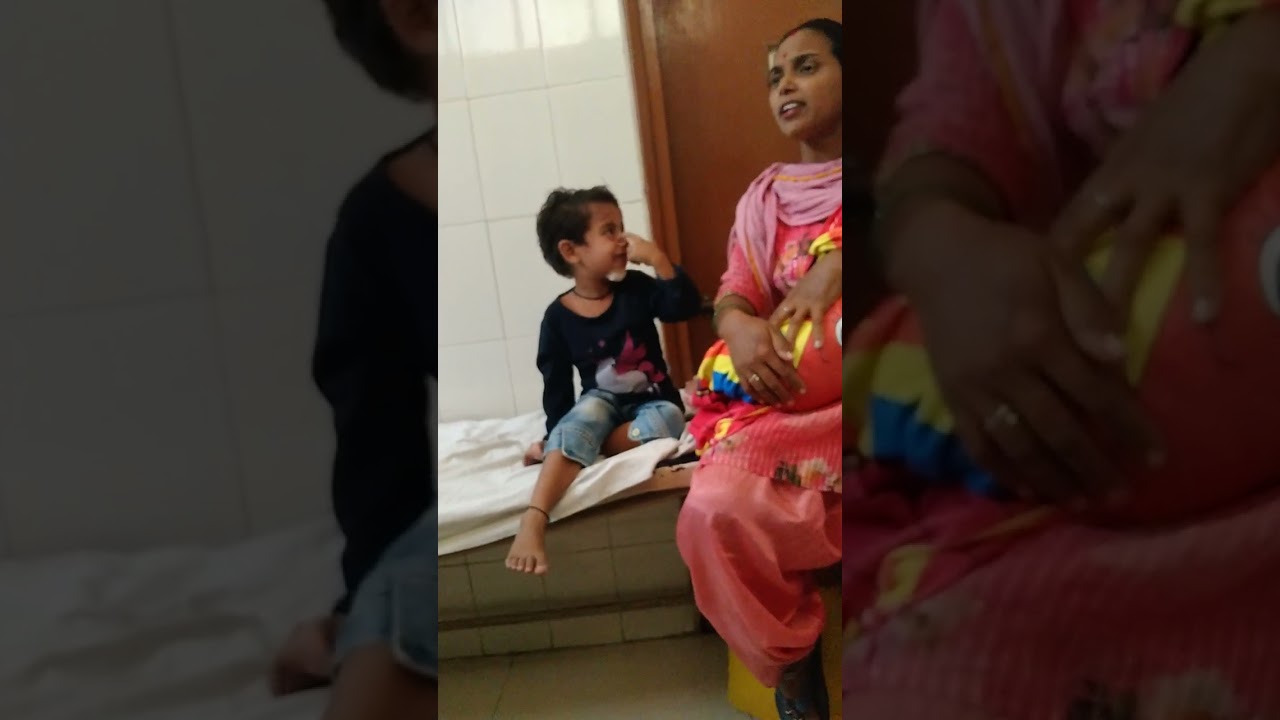 इंजेक्शन का डर 😂 इंजेक्शन ऐसे लगाया जाता है #baby #trending #medical #injection #ilaz #cutebaby