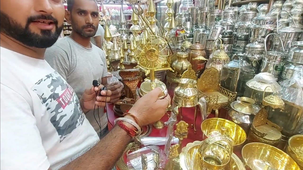 Peetal se bani Murti and Pooja Ka saman | Haridwar | Traveling Deewane | Haridwar Market