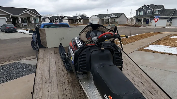 Snowmobile Tilt Deck Trailer Loading