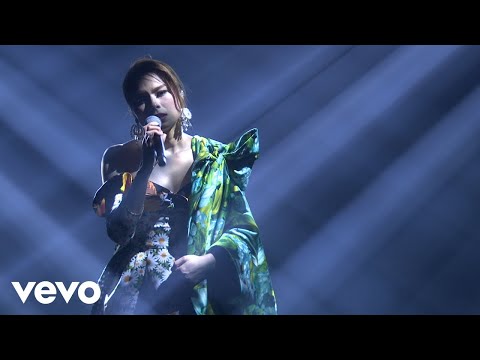 Gin Lee - 《很堅強》(Live)