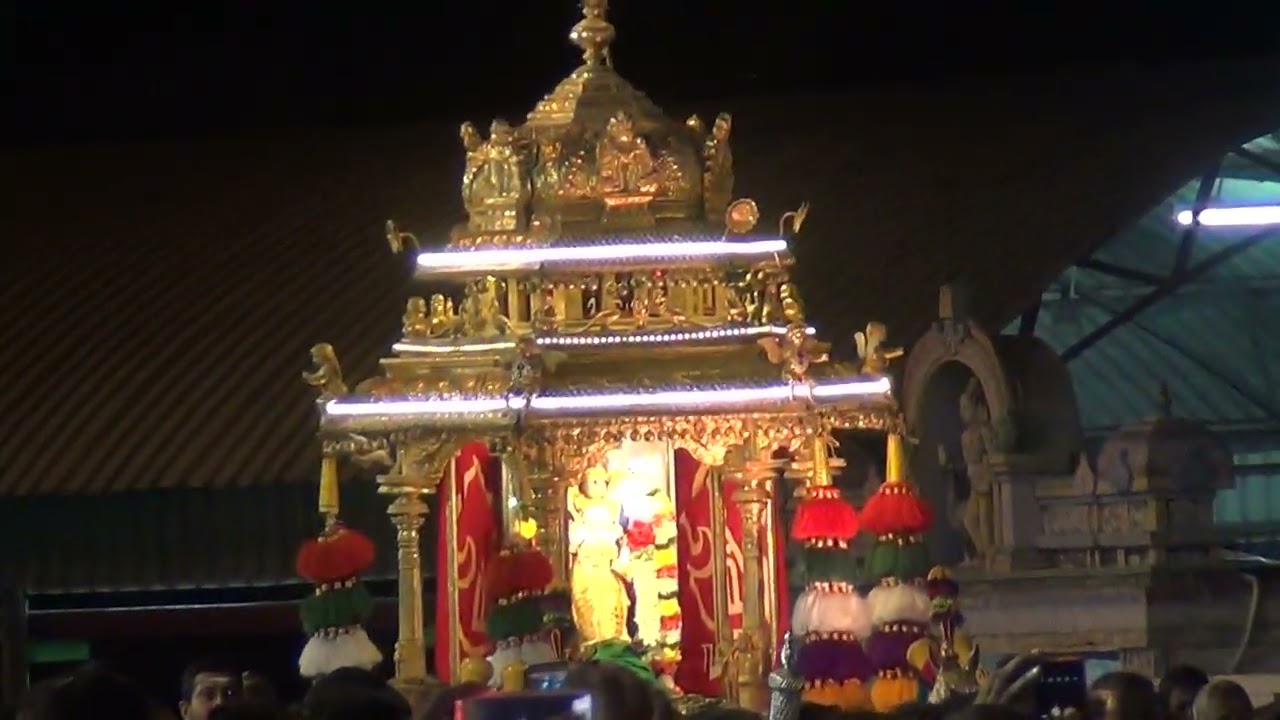 Temples and Traditions: Immersing in Tamil Nadu's Cultural Tapestry #