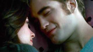 Edward & Bella (Your hands are cold)