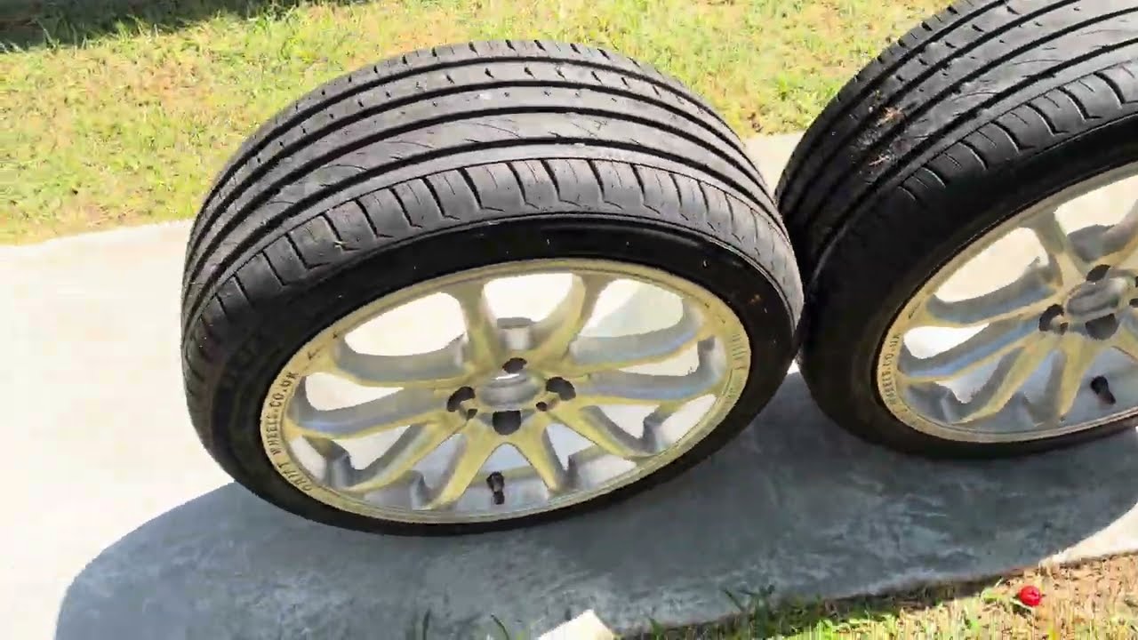 Differences between 205 and 215 45 R17 tires - YouTube